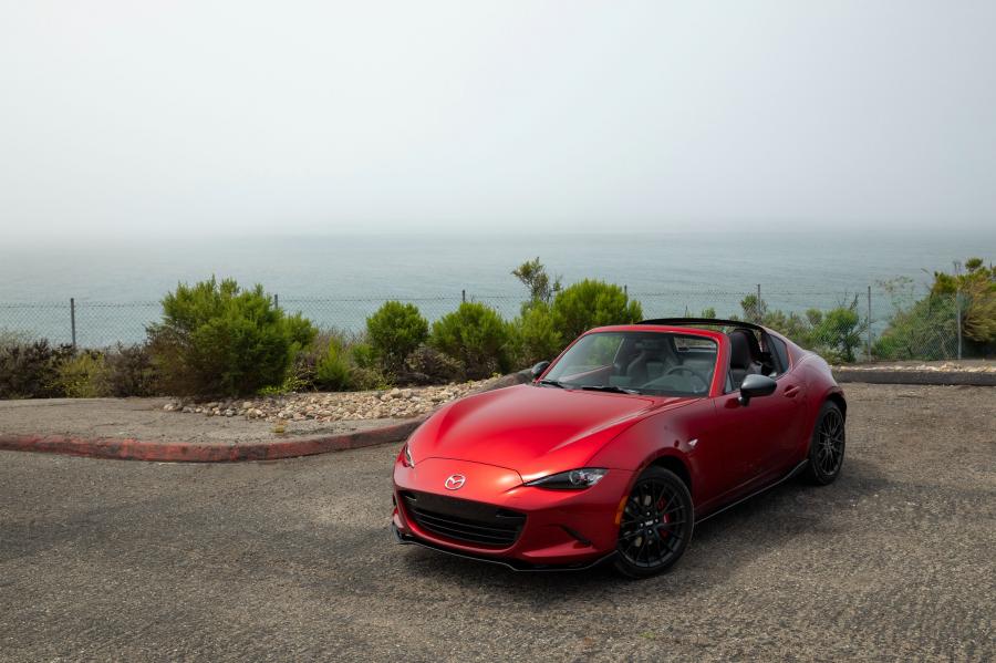  Mazda MX-5 Miata RF (ND) 2016 года  (NA) (фото 50 из 60)
